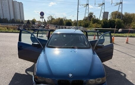 BMW 5 серия, 2001 год, 450 000 рублей, 3 фотография