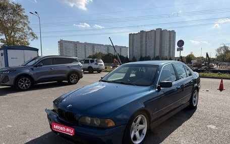 BMW 5 серия, 2001 год, 450 000 рублей, 1 фотография