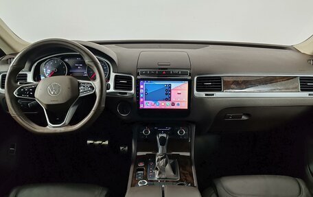 Volkswagen Touareg III, 2012 год, 1 939 000 рублей, 14 фотография