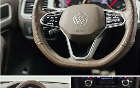 Volkswagen Touareg III, 2012 год, 1 939 000 рублей, 24 фотография