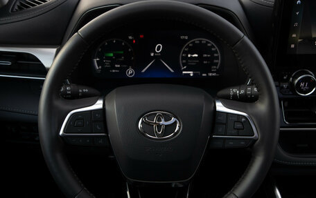 Toyota Highlander, 2025 год, 5 088 000 рублей, 13 фотография