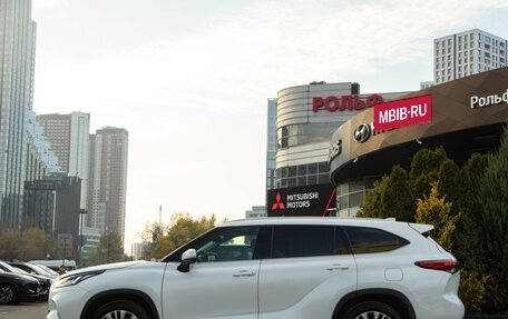Toyota Highlander, 2025 год, 5 088 000 рублей, 6 фотография