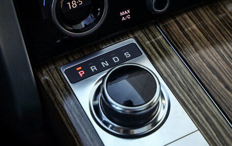 Land Rover Range Rover IV рестайлинг, 2018 год, 6 528 777 рублей, 25 фотография