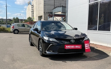 Toyota Camry, 2021 год, 3 300 000 рублей, 7 фотография