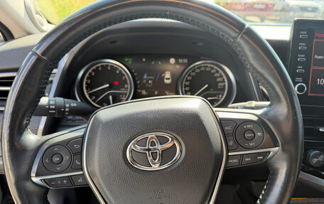 Toyota Camry, 2021 год, 3 300 000 рублей, 28 фотография