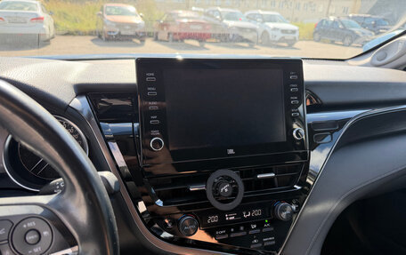 Toyota Camry, 2021 год, 3 300 000 рублей, 29 фотография