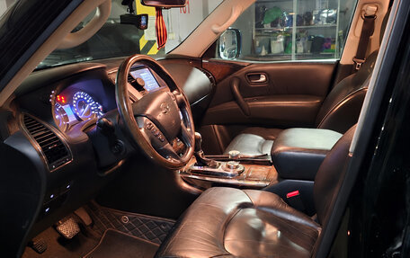Infiniti QX56, 2013 год, 2 300 000 рублей, 6 фотография