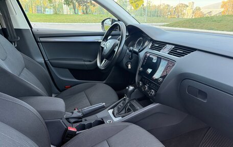 Skoda Octavia, 2017 год, 1 890 000 рублей, 21 фотография