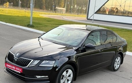 Skoda Octavia, 2017 год, 1 890 000 рублей, 9 фотография