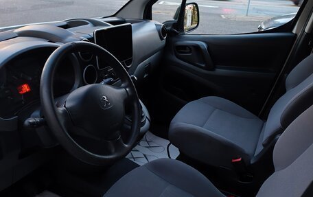 Peugeot Partner II рестайлинг 2, 2013 год, 530 000 рублей, 8 фотография