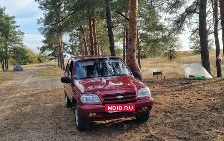 Chevrolet Niva I рестайлинг, 2006 год, 267 000 рублей, 2 фотография