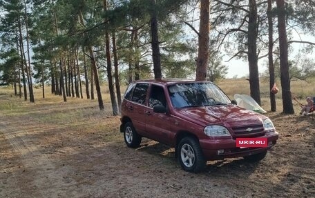 Chevrolet Niva I рестайлинг, 2006 год, 267 000 рублей, 3 фотография