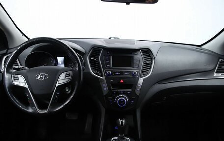 Hyundai Santa Fe III рестайлинг, 2018 год, 2 490 000 рублей, 17 фотография