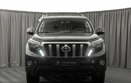 Toyota Land Cruiser Prado 150 рестайлинг 2, 2016 год, 3 150 000 рублей, 3 фотография