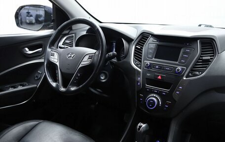 Hyundai Santa Fe III рестайлинг, 2018 год, 2 490 000 рублей, 20 фотография