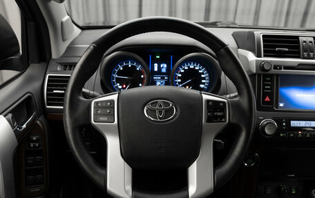 Toyota Land Cruiser Prado 150 рестайлинг 2, 2016 год, 3 150 000 рублей, 10 фотография