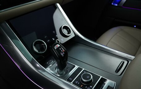 Land Rover Range Rover IV рестайлинг, 2022 год, 6 250 000 рублей, 17 фотография