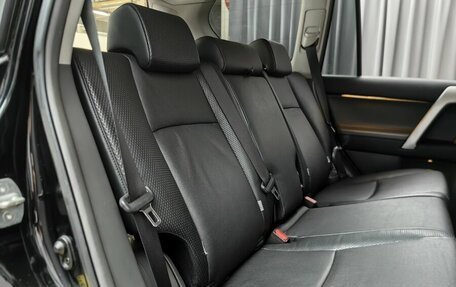 Toyota Land Cruiser Prado 150 рестайлинг 2, 2013 год, 2 499 000 рублей, 9 фотография