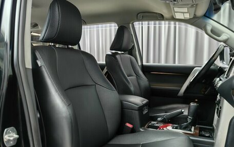 Toyota Land Cruiser Prado 150 рестайлинг 2, 2013 год, 2 499 000 рублей, 7 фотография