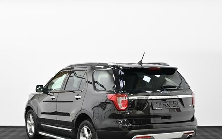 Ford Explorer VI, 2017 год, 1 965 000 рублей, 4 фотография