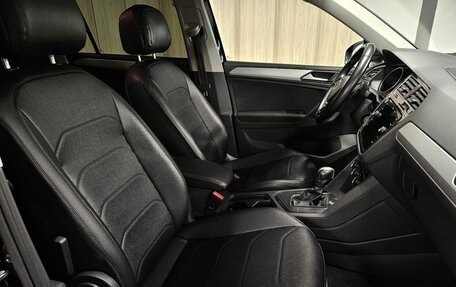 Volkswagen Tiguan II, 2020 год, 2 330 000 рублей, 18 фотография