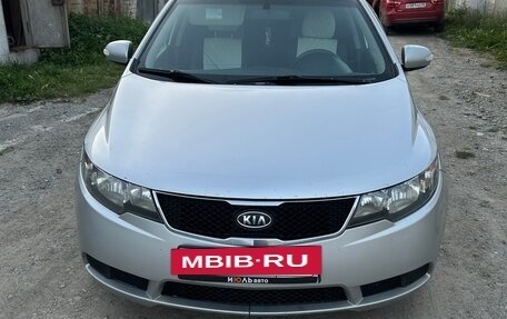 KIA Cerato III, 2010 год, 624 000 рублей, 3 фотография