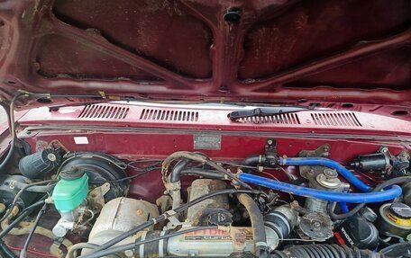 Toyota Hilux Surf III рестайлинг, 1993 год, 555 000 рублей, 9 фотография