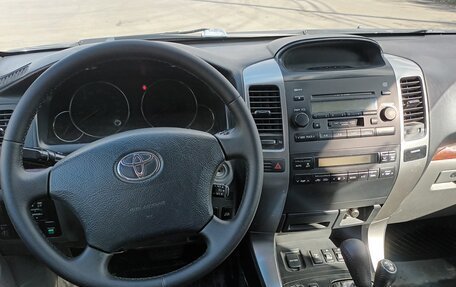 Toyota Land Cruiser Prado 120 рестайлинг, 2006 год, 1 900 000 рублей, 18 фотография