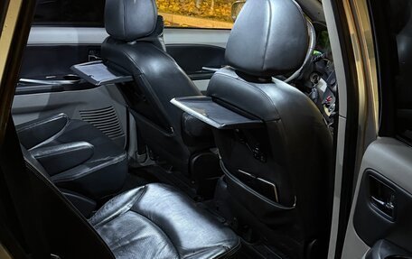 Mitsubishi Grandis, 2007 год, 690 000 рублей, 7 фотография