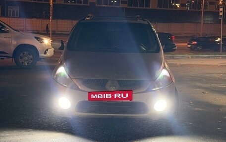 Mitsubishi Grandis, 2007 год, 690 000 рублей, 3 фотография
