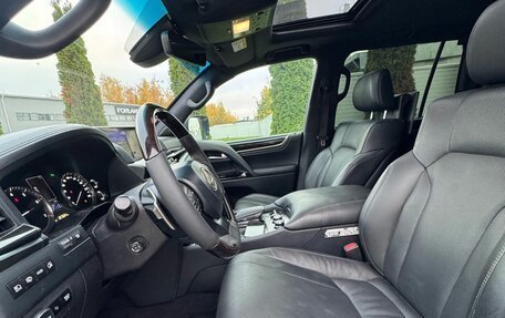 Lexus LX III, 2016 год, 5 850 000 рублей, 9 фотография