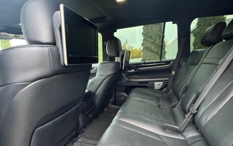 Lexus LX III, 2016 год, 5 850 000 рублей, 11 фотография