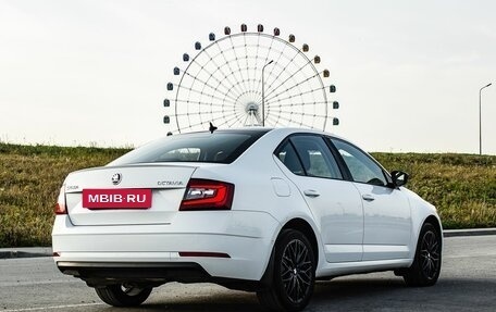 Skoda Octavia, 2017 год, 1 850 000 рублей, 2 фотография