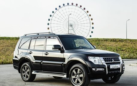 Mitsubishi Pajero IV, 2014 год, 2 400 000 рублей, 5 фотография