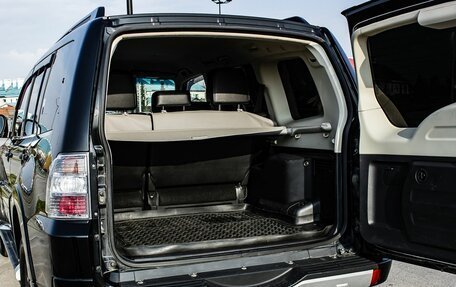 Mitsubishi Pajero IV, 2014 год, 2 400 000 рублей, 20 фотография