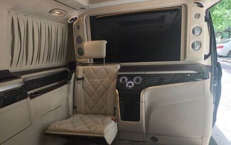 Mercedes-Benz V-Класс, 2021 год, 7 900 000 рублей, 10 фотография