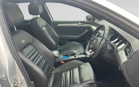 Volkswagen Passat B8 рестайлинг, 2018 год, 2 099 999 рублей, 6 фотография