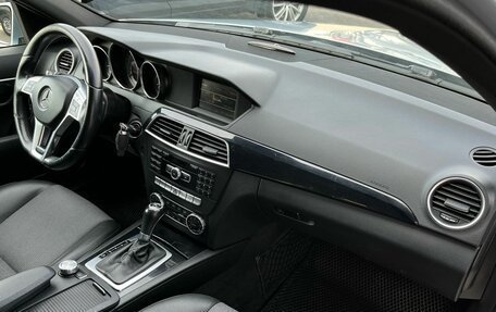 Mercedes-Benz C-Класс, 2013 год, 1 470 000 рублей, 24 фотография