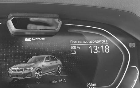 BMW 3 серия, 2021 год, 3 950 000 рублей, 17 фотография