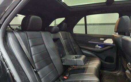 Mercedes-Benz GLE, 2022 год, 8 990 000 рублей, 38 фотография