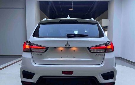 Mitsubishi ASX I рестайлинг, 2022 год, 2 110 000 рублей, 5 фотография