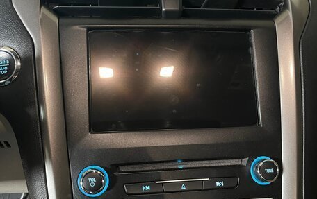 Ford Fusion (North America) II, 2016 год, 1 500 000 рублей, 24 фотография