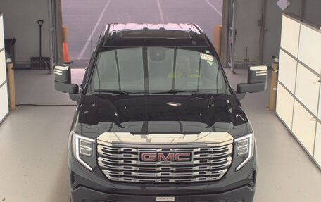 GMC Sierra, 2024 год, 7 000 000 рублей, 2 фотография