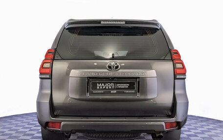 Toyota Land Cruiser Prado 150 рестайлинг, 2019 год, 4 200 000 рублей, 6 фотография
