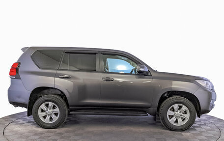 Toyota Land Cruiser Prado 150 рестайлинг, 2019 год, 4 200 000 рублей, 4 фотография
