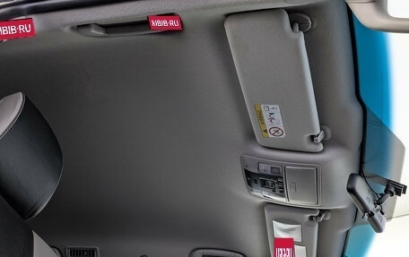 Toyota Land Cruiser Prado 150 рестайлинг, 2019 год, 4 200 000 рублей, 23 фотография
