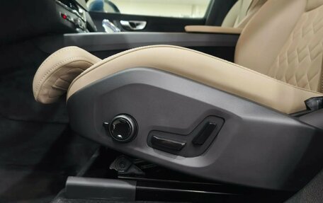 Volvo XC60 II, 2025 год, 6 390 000 рублей, 9 фотография