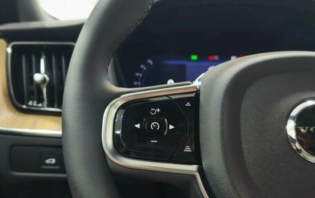 Volvo XC60 II, 2025 год, 6 390 000 рублей, 17 фотография