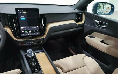 Volvo XC60 II, 2025 год, 6 390 000 рублей, 27 фотография