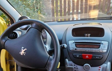 Peugeot 107 I рестайлинг, 2010 год, 380 000 рублей, 9 фотография